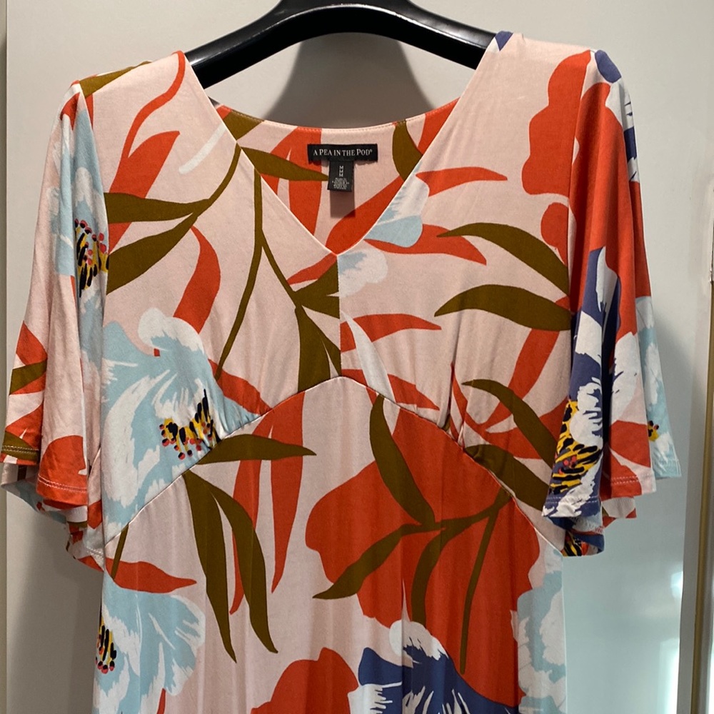A Pea In The Pod Maternity Dress